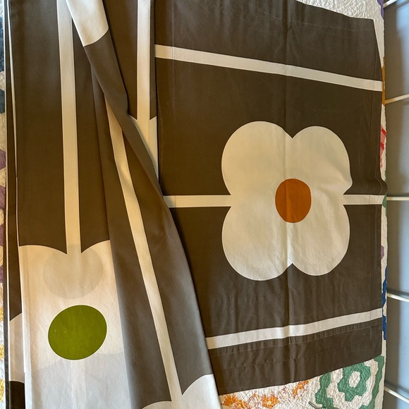 Orla Kiely Giant Abacus XL Twin Duvet Set - Mushroom With 2 Matching Shams - Picture 6 of 6